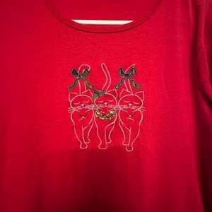 Vintage Y2K Red Long Sleeve Tee with Cute Holiday Cats Design Size Large